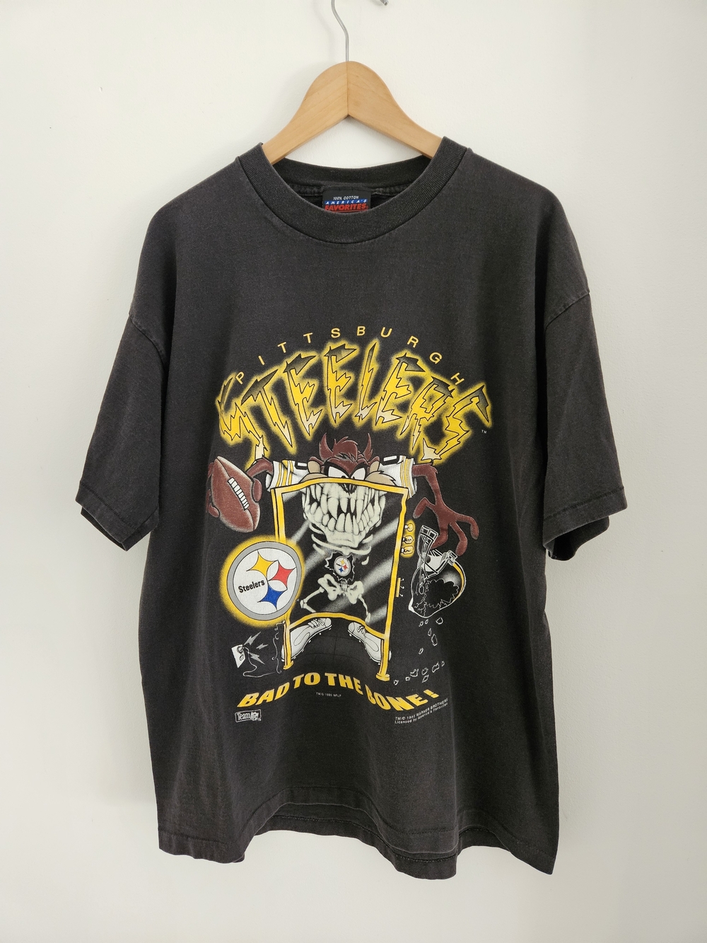 Vintage Pittsburgh Steelers Shirt Extra Large Taz Bad to the Bone 1995